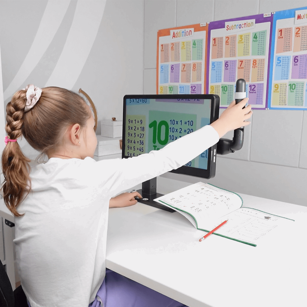 MirrorPad Pro, the first 3-in-1 Wireless Magnifier + Device Viewer CloverBook - 7