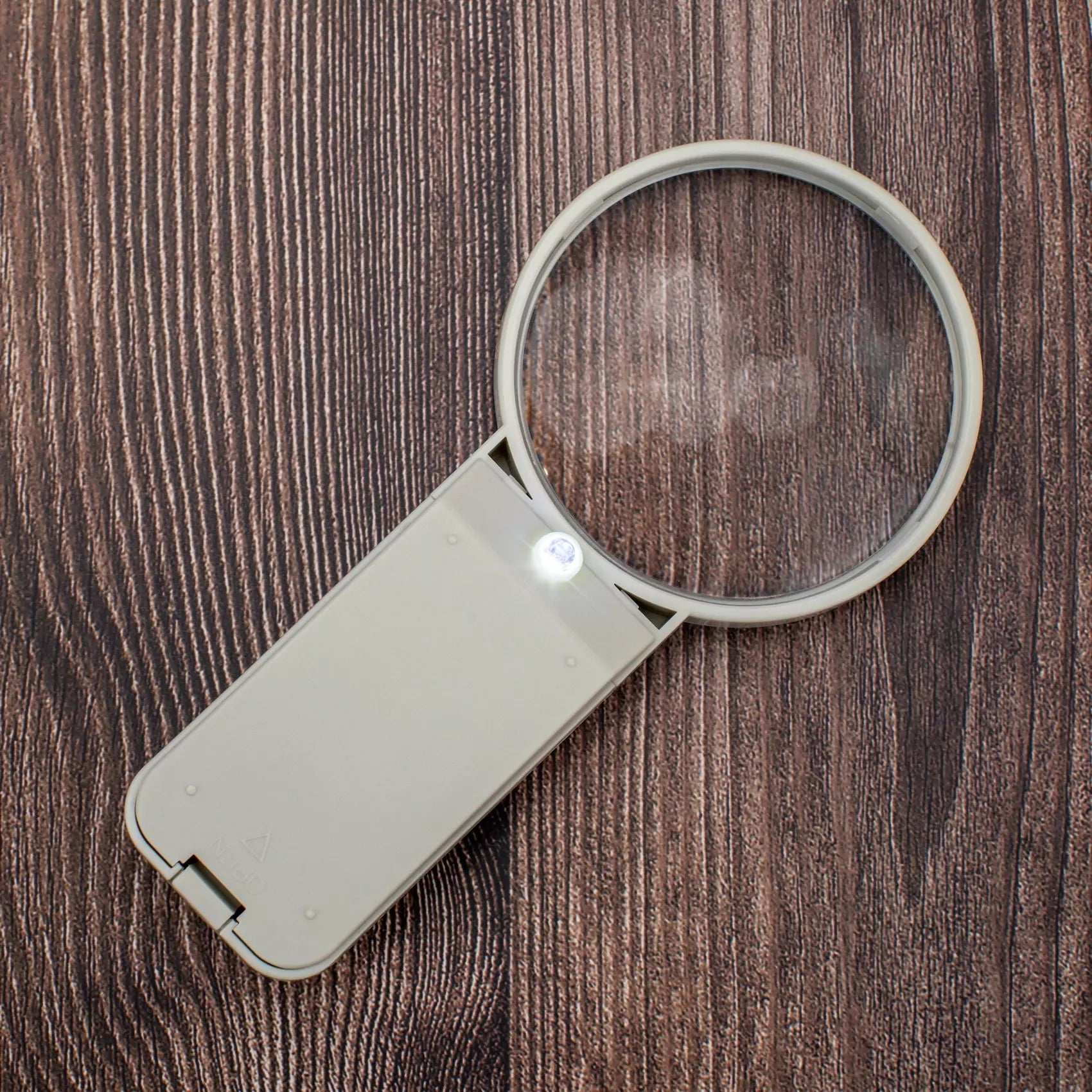 Carson HandHeld LED Lighted 4x Magnifier - 3