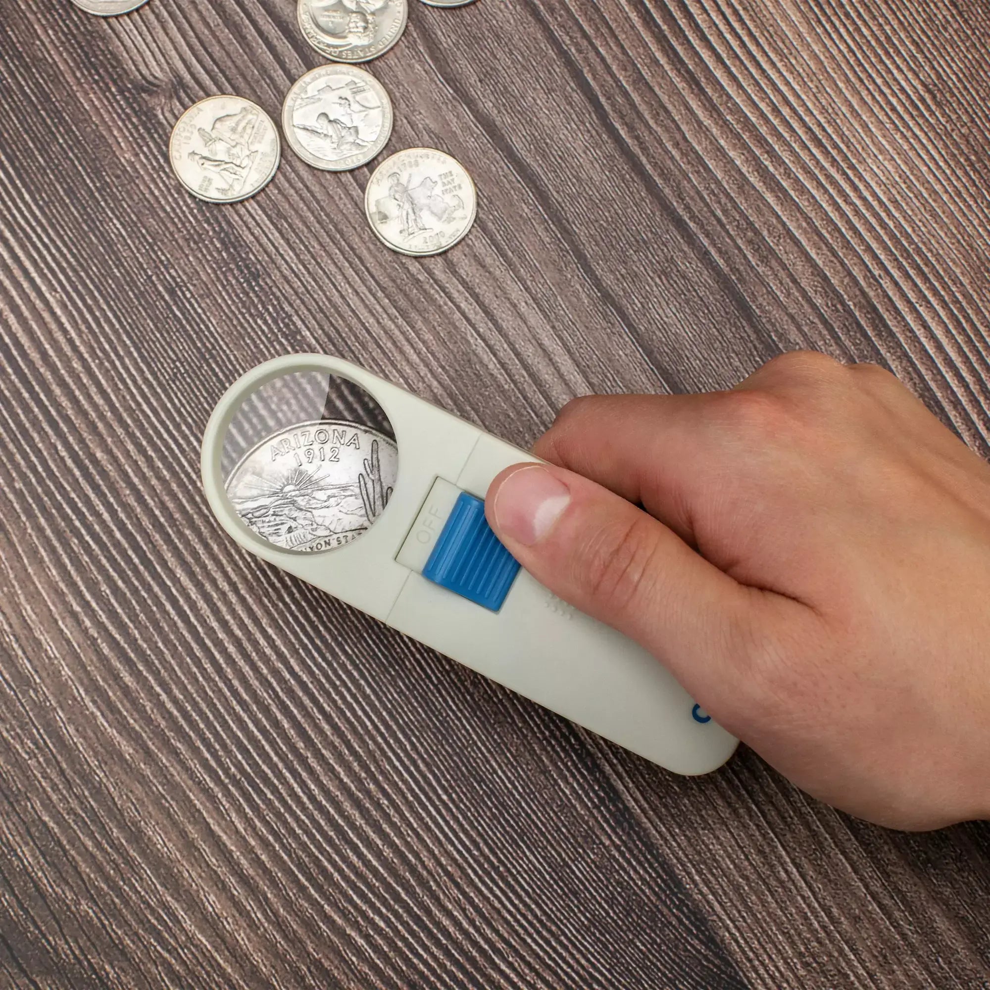 HandHeld LED Lighted 7x Magnifier - 2