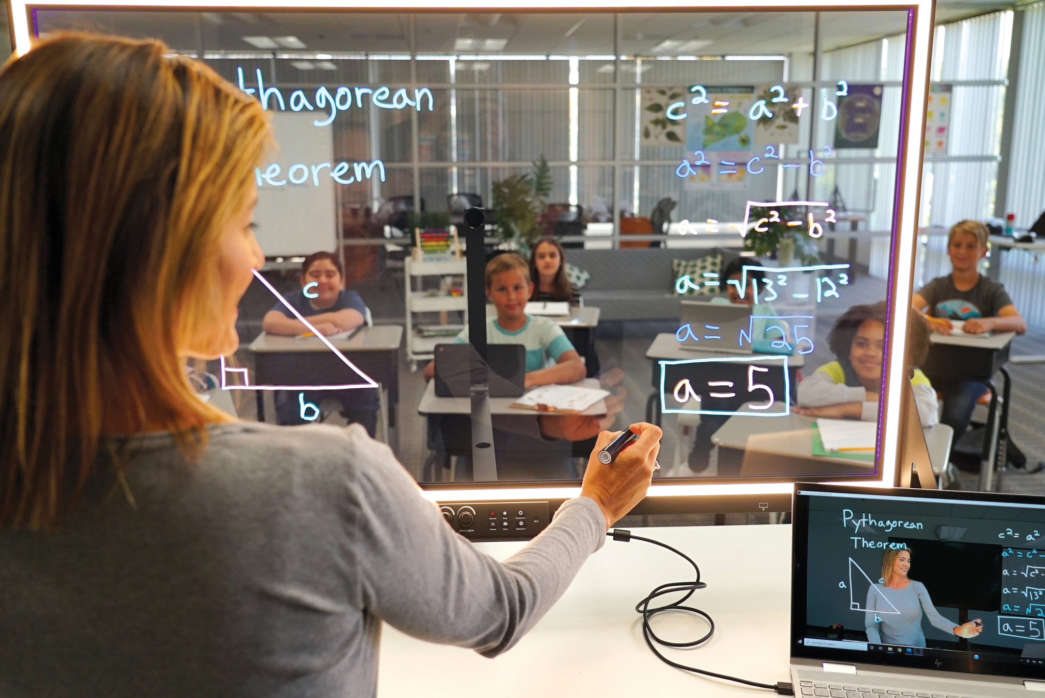HoverCam eGlass Lightboard - 1