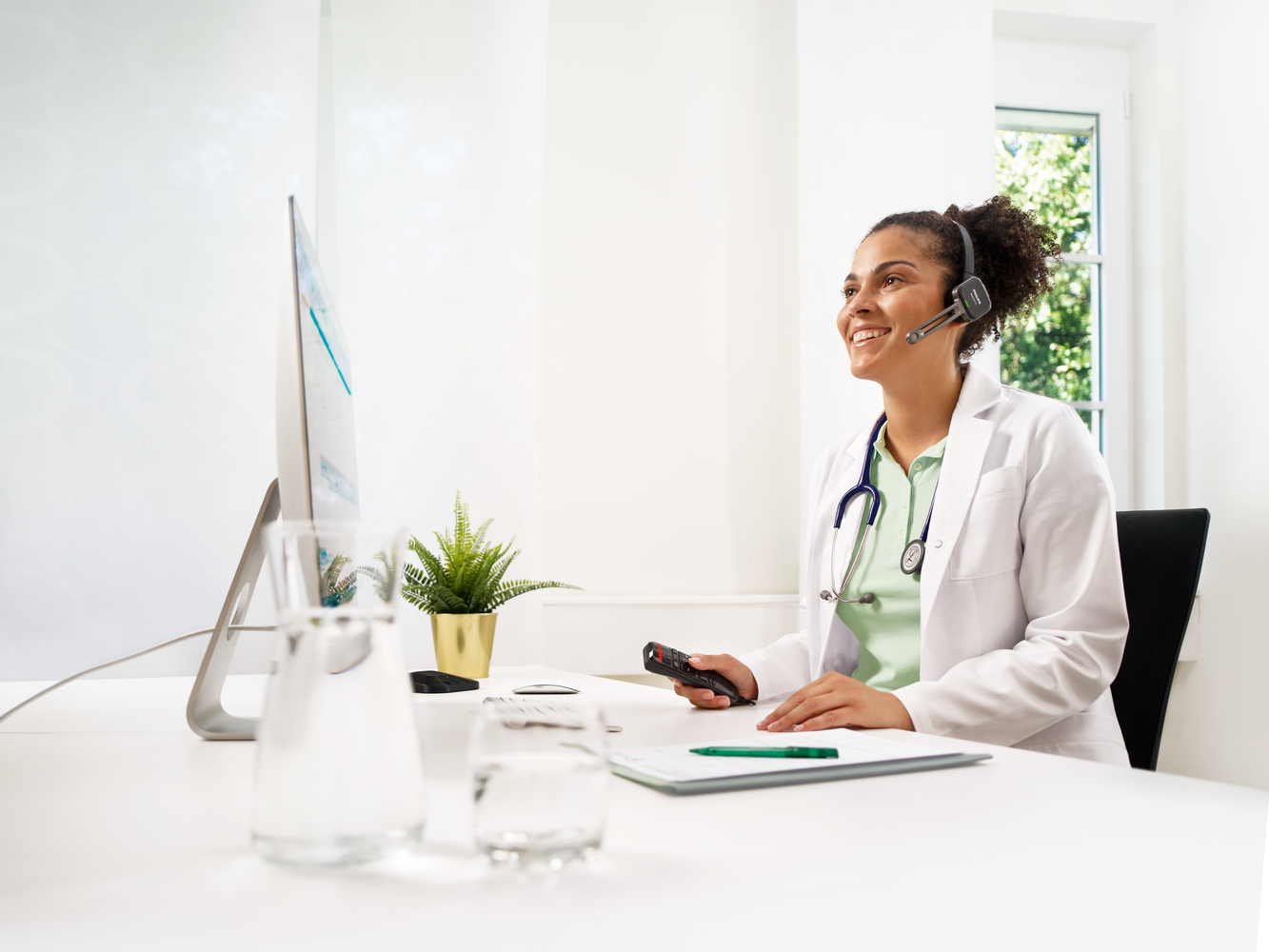 SpeechOne Wireless Dictation Headset