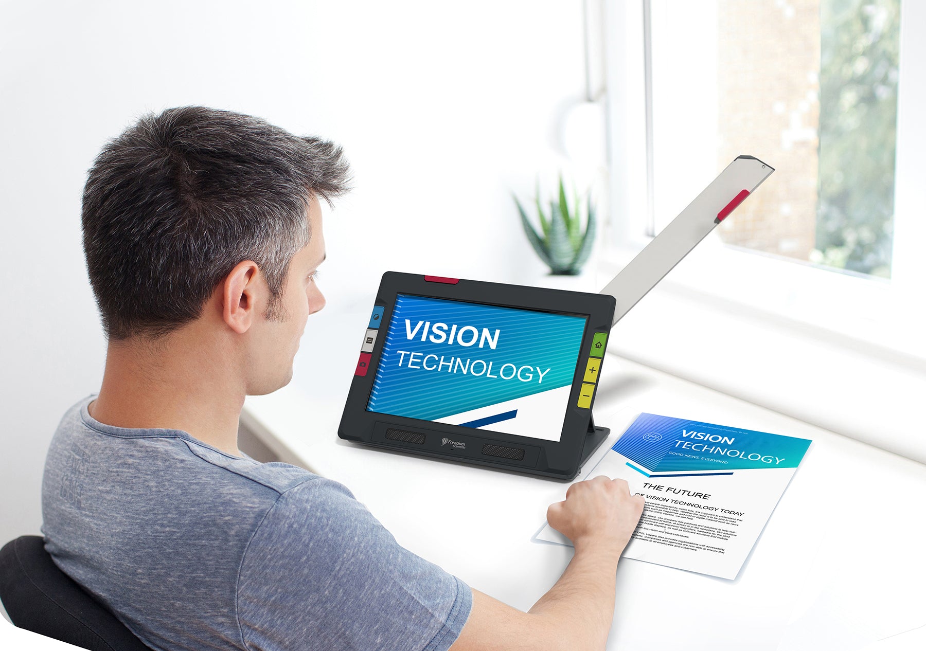 RUBY® 10 Speech Portable Video Magnifier