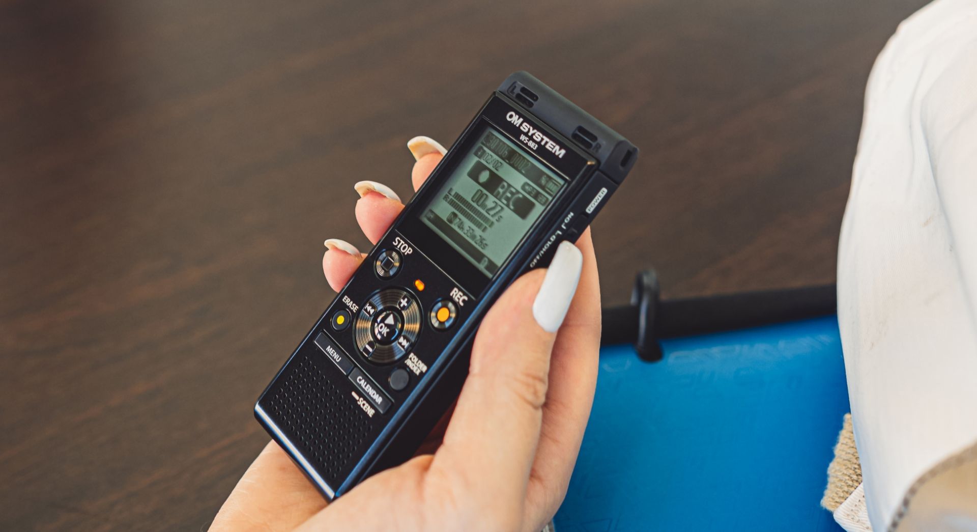 Olympus WS-883 Voice Recorder