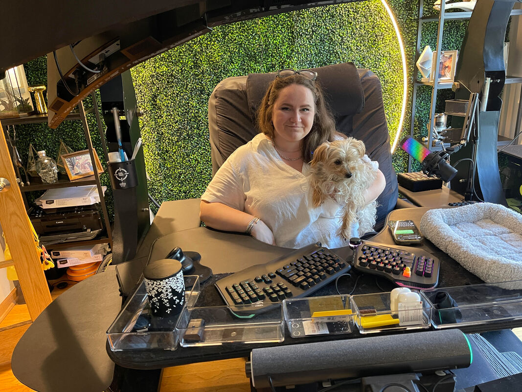 How Emily Beat Back Pain with a Zero Gravity Workstation Ultimate