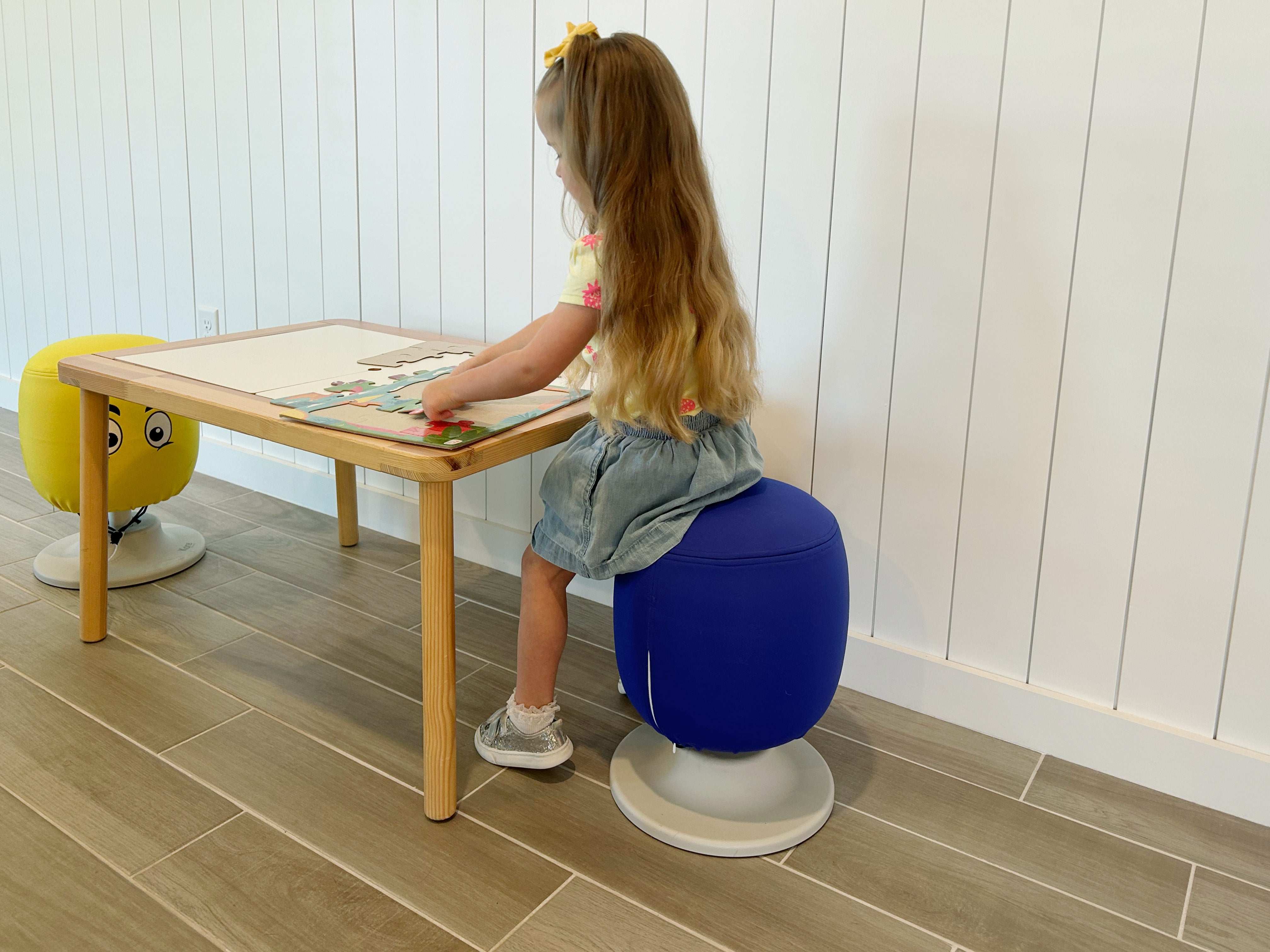 Kids Adjustable Pivot Stool - 3