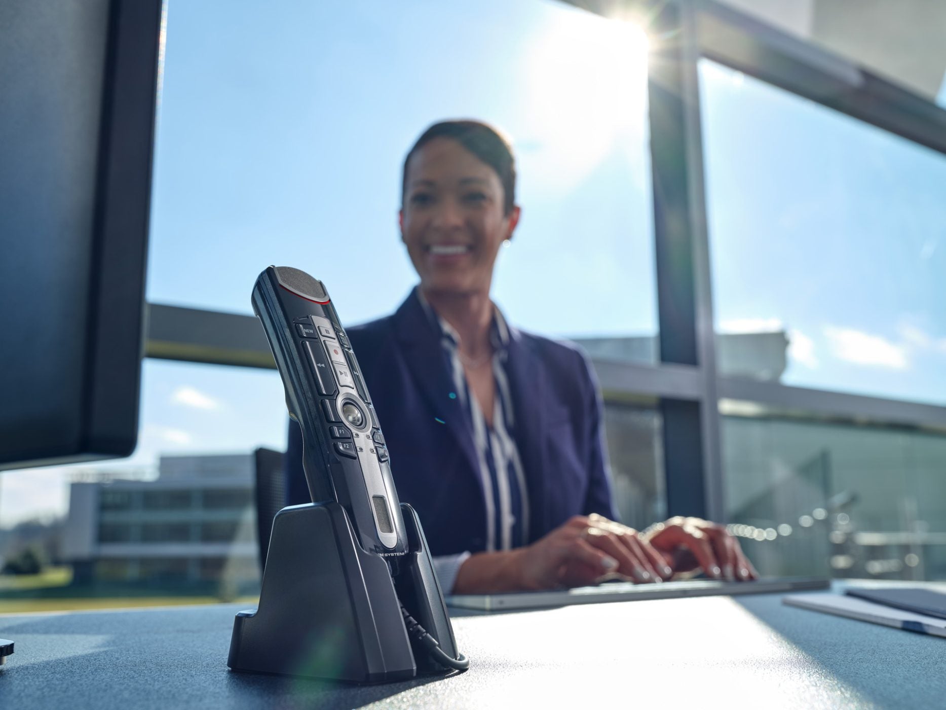 Olympus RM-4010N Pushbutton Desktop Microphone