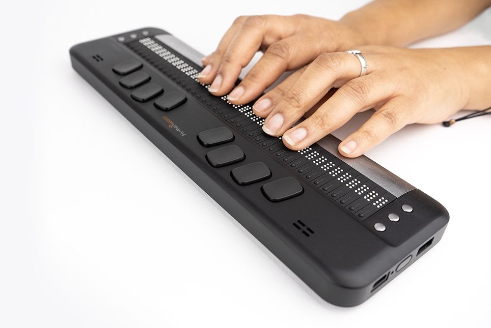 Brailliant BI 40X Braille display