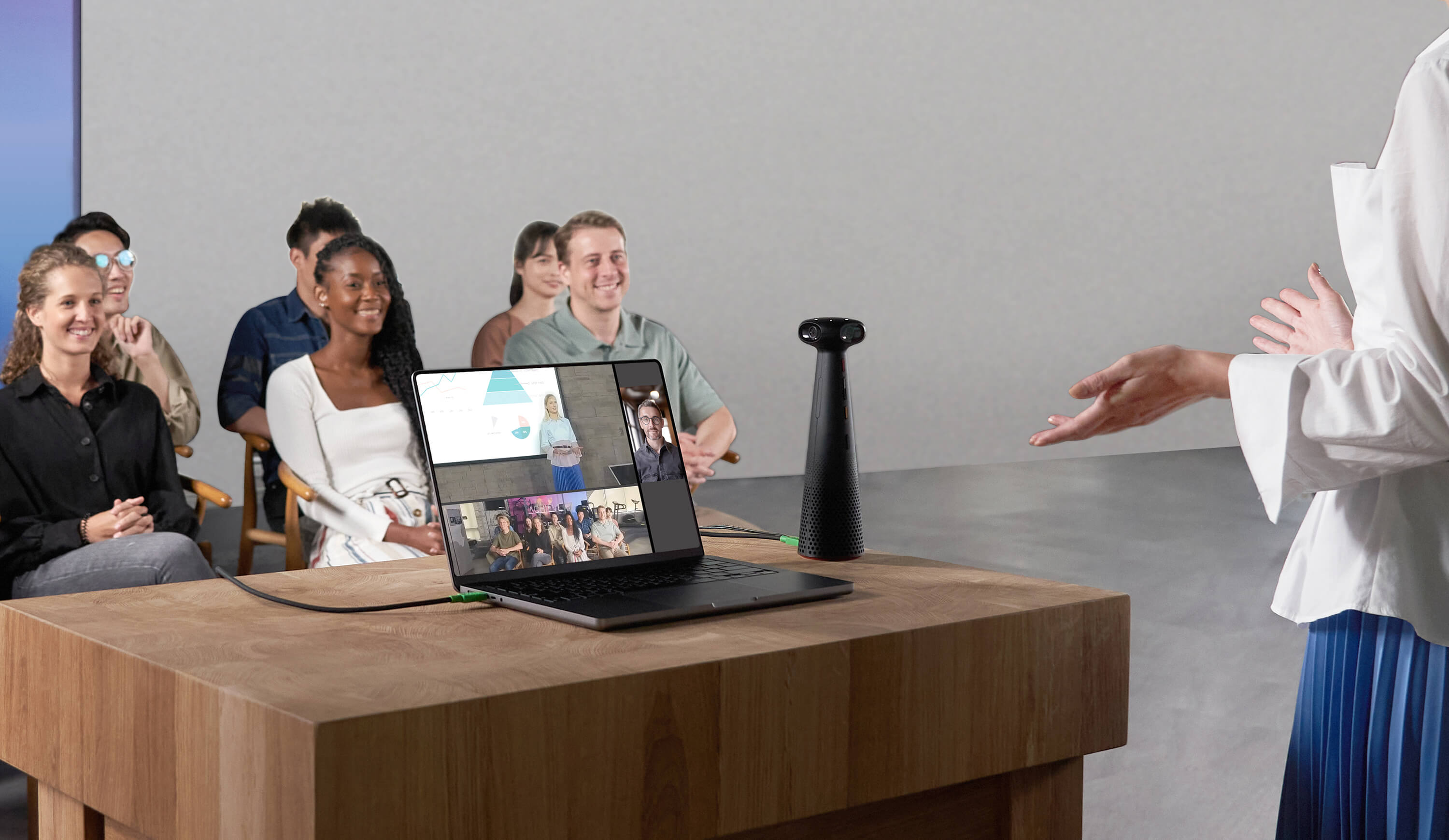 IPEVO TOTEM 360 Immersive Conference Camera + Speakerphone IPEVO innovating communications